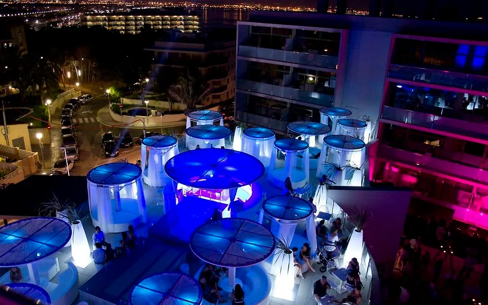 Aparthotel Four Elements Suites Salou 4*,