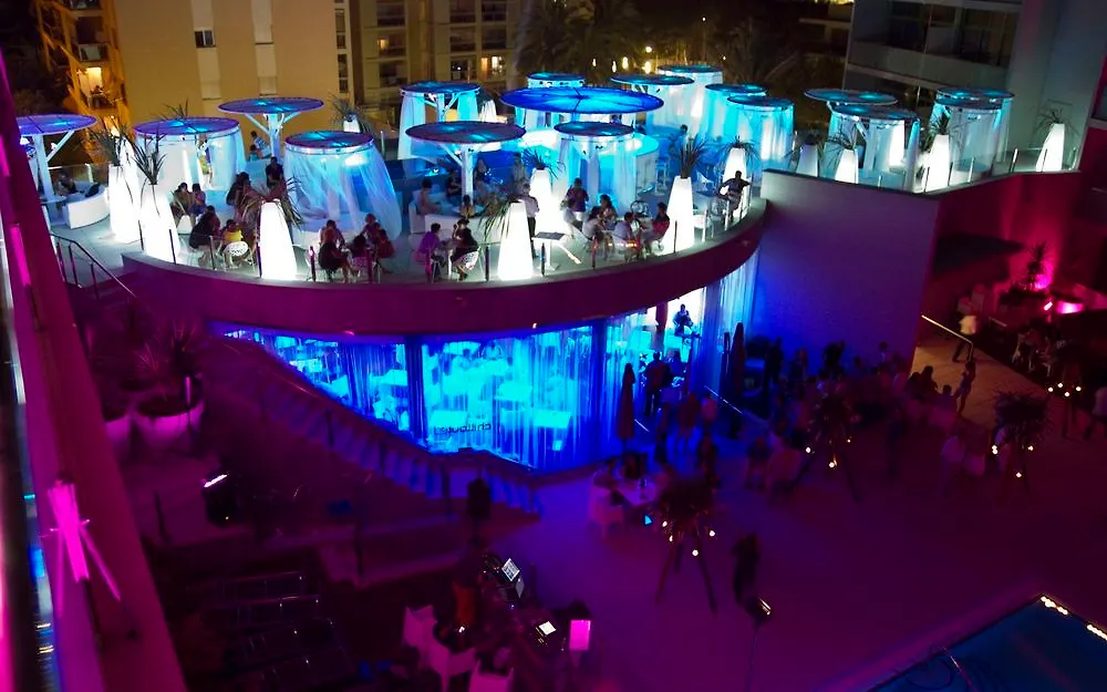 Aparthotel Four Elements Suites Salou 4*,