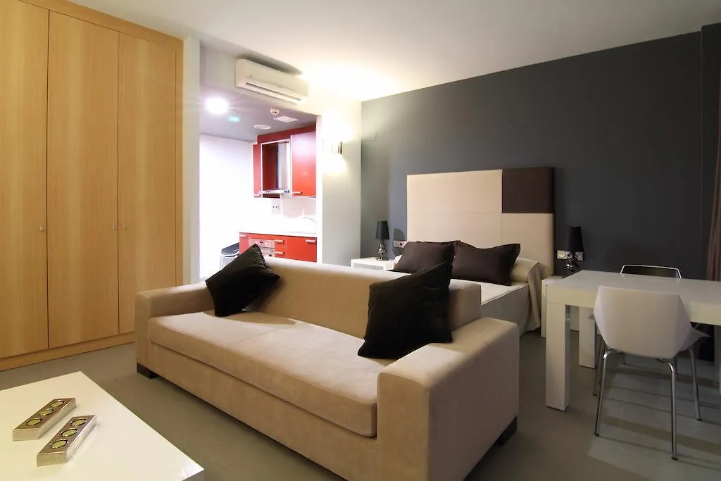 Aparthotel Four Elements Suites Salou