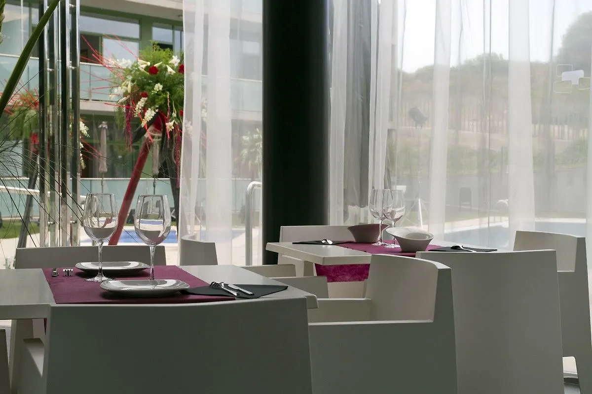 Aparthotel Four Elements Suites Σαλού 4*,  Ισπανία